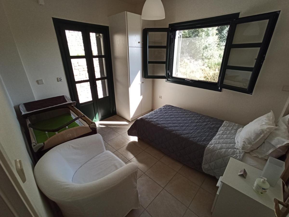 Villa Kiparissia Castle&Sea view Kyparissia Esterno foto
