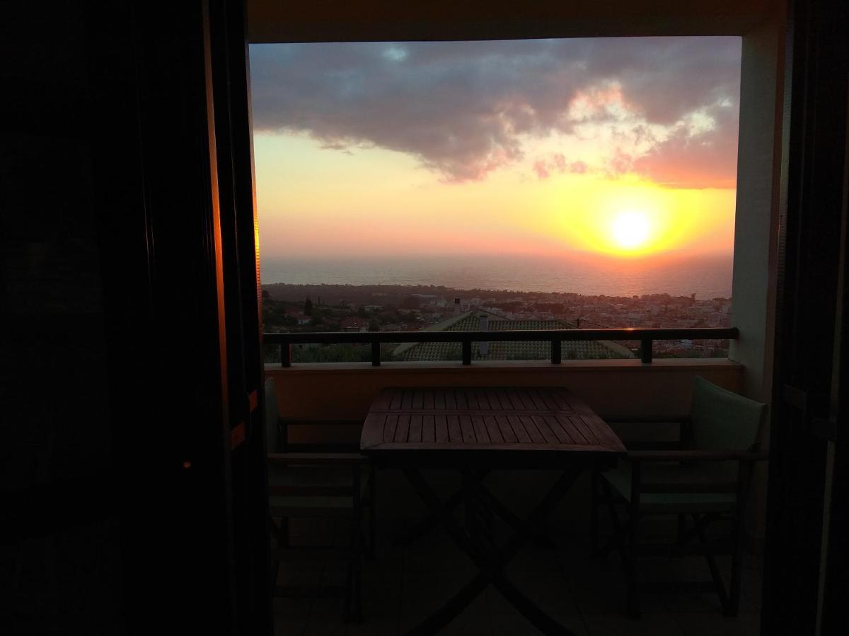 Villa Kiparissia Castle&Sea view Kyparissia Esterno foto